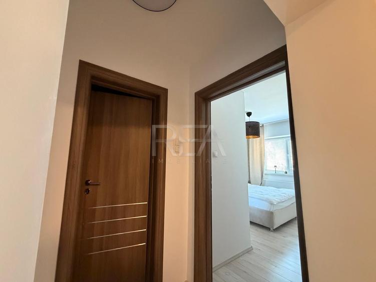 Apartament cu 3 camere decomandat, mobilat în Pipera