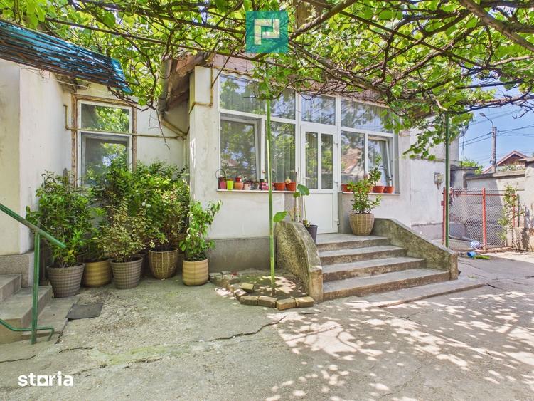 Casă cu 3 camere cu Teren 940 Mp în Central