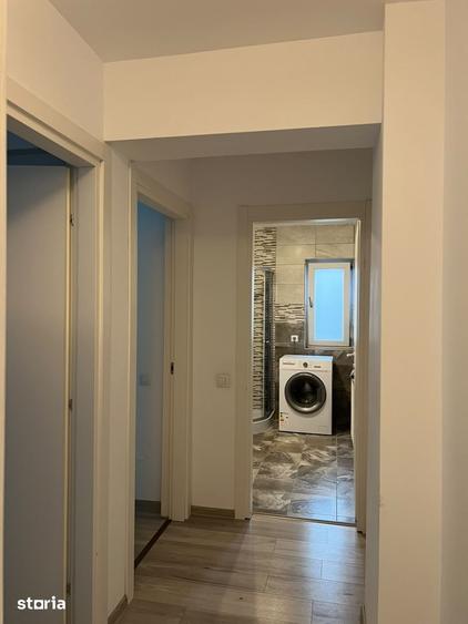 Apartament cu 3 camere decomandat în Exterior Vest