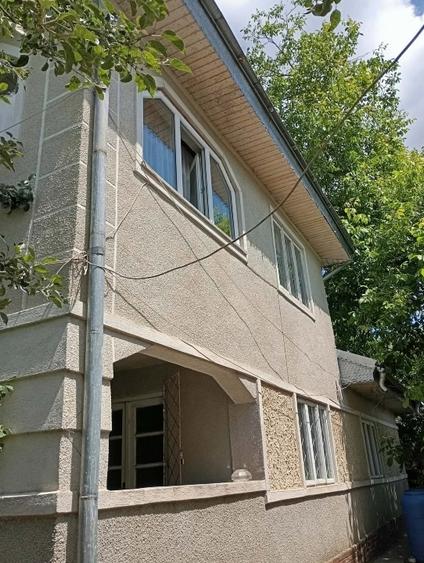 Casă individuală cu 4 camere cu Teren 1900 Mp în Ciuturești