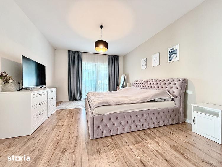 Casă cu 3 camere cu Teren 500 Mp în Vladimirescu