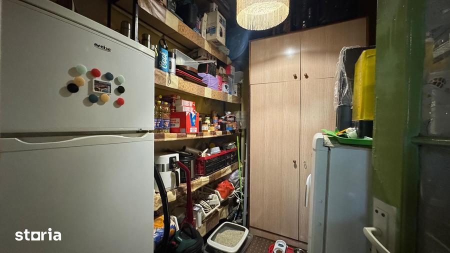 Apartament cu 4 camere semidecomandat în Elisabetin