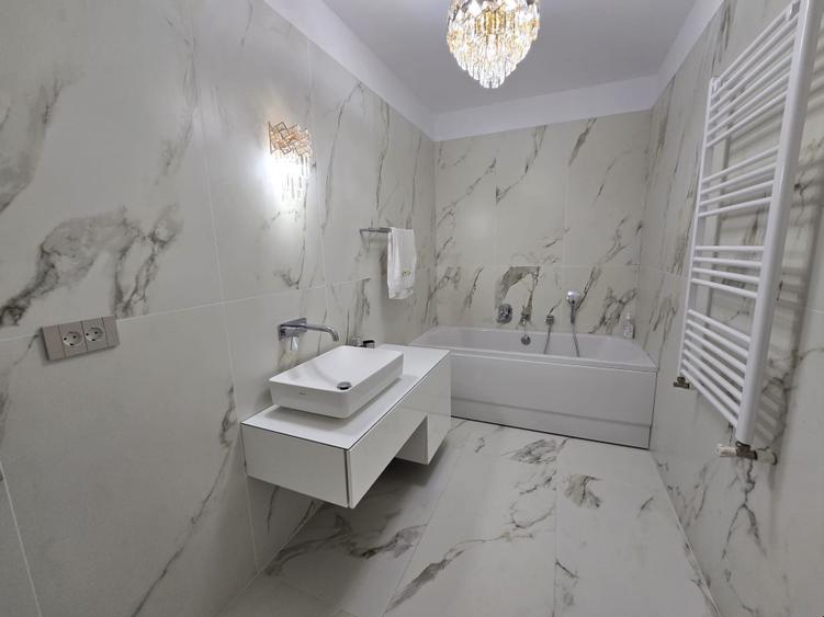 Apartament cu 2 camere decomandat în Unirii