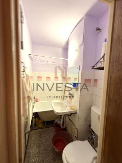 Apartament cu 3 camere semidecomandat, mobilat în Mănăștur