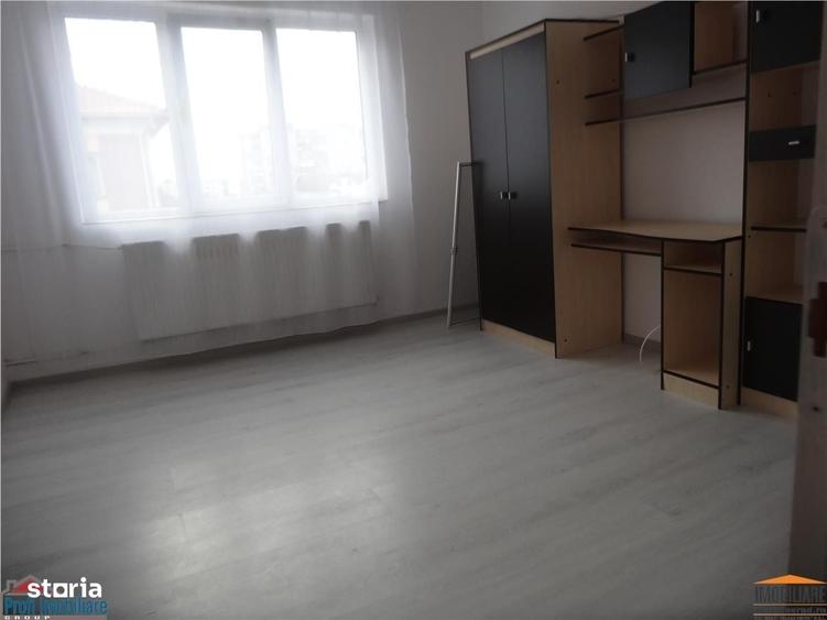 Garsonieră în UTA — fotografia 3