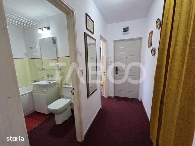 Apartament cu 2 camere semidecomandat în Central