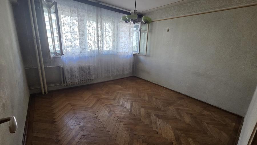 Apartament cu 2 camere semidecomandat în Obor