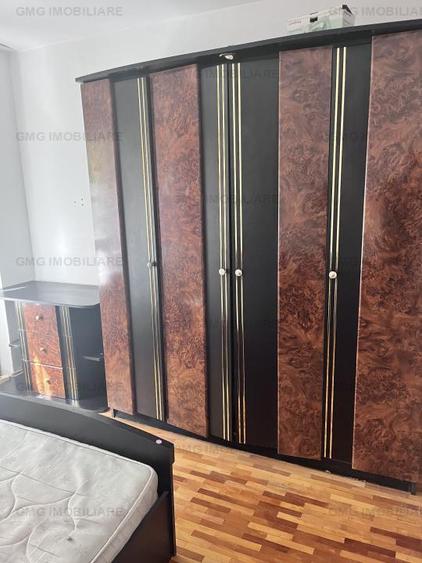 Apartament cu 2 camere decomandat în Tei