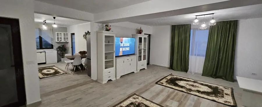 Casă cu 4 camere cu Teren 480 Mp în Est