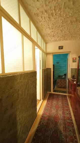 Apartament cu 2 camere decomandat în Buhuși