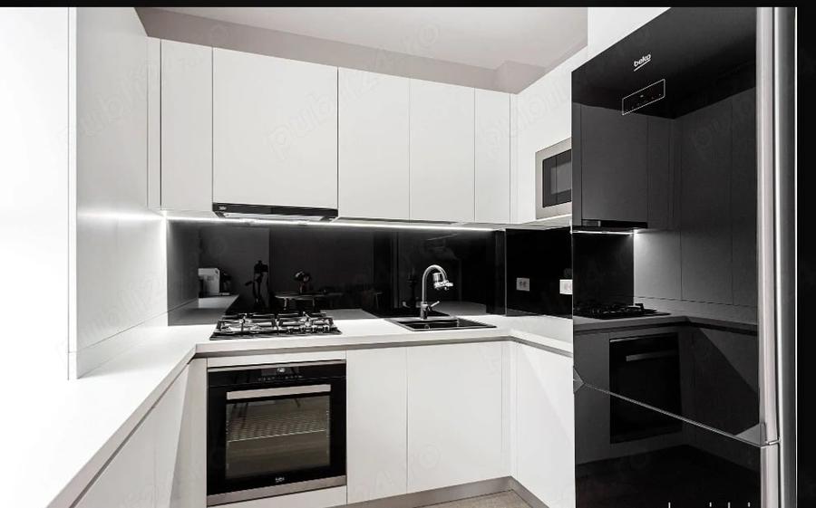 Apartament cu 3 camere decomandat în Ultracentral