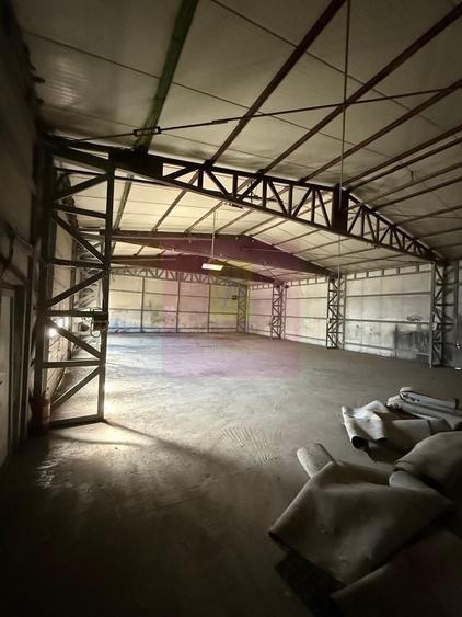 Spațiu industrial, de 330 mp, în Sud
