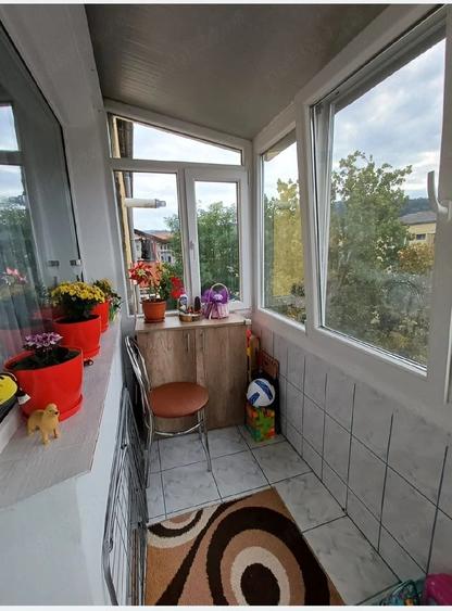 Apartament cu 2 camere semidecomandat în Govândari