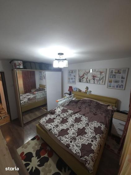 Apartament cu 4 camere decomandat în Rahova