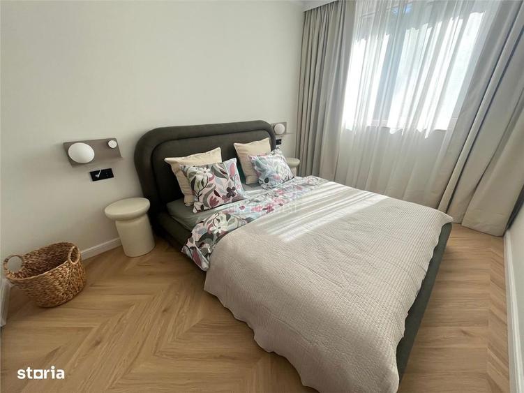 Apartament cu 3 camere, mobilat în Sub Arini