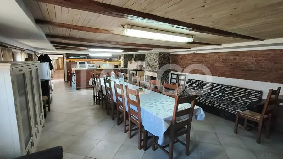 Spațiu comercial, de 8,000 mp, în Săliștea