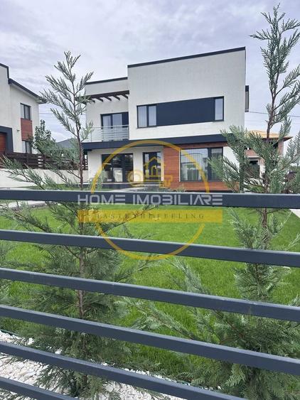 Casă individuală cu 3 camere cu Canalizare în Rediu