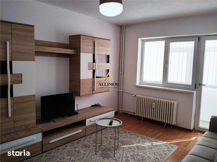 Apartament cu 2 camere decomandat în Sud