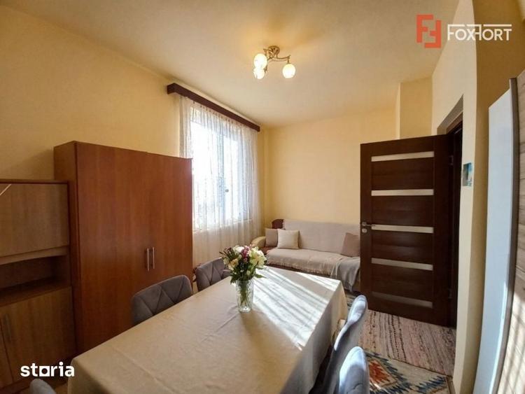 Apartament cu 2 camere decomandat în Ghiroda