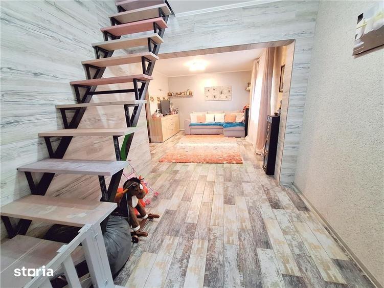 Casă cu 3 camere cu Teren 263 Mp în Letea Veche