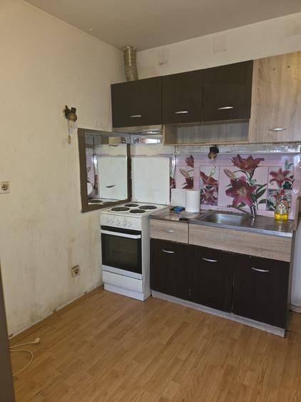 Calea Vitan / Bld Energeticienilor - Garsoniera micuta si draguta, bloc din 2000 - 4