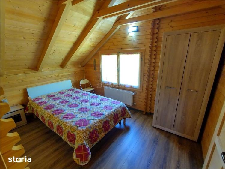 Casă cu 3 camere cu Canalizare în Ciclova Română