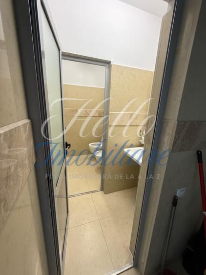 Spațiu comercial, de 60 mp, în Central