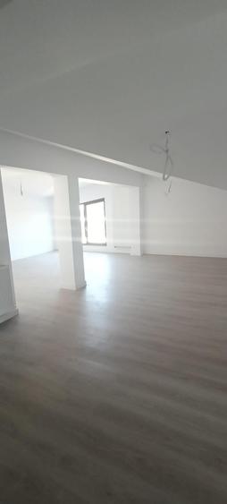 Apartament cu 2 camere decomandat în Găgeni