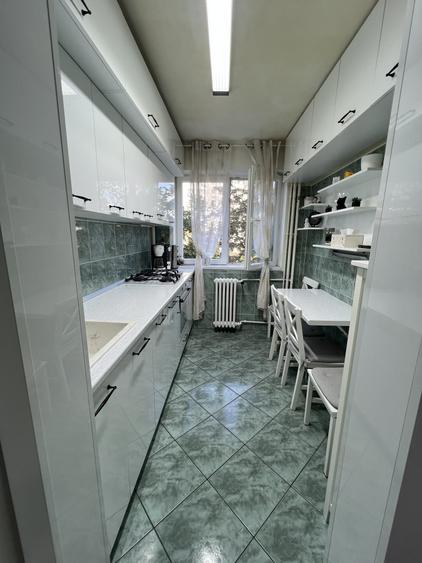 Apartament cu 2 camere circular, mobilat în Titan