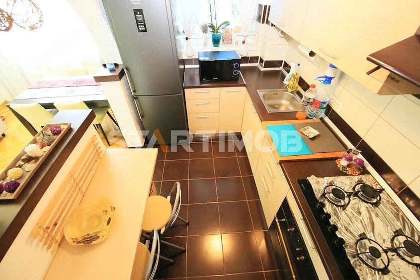 Apartament cu 3 camere decomandat în Vlahuță