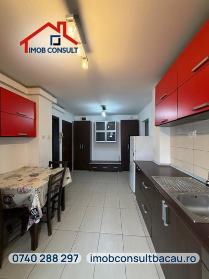 Apartament cu 2 camere decomandat în Banca Națională