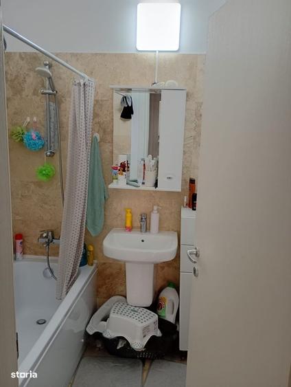 Apartament cu 2 camere decomandat, mobilat în Drumul Taberei