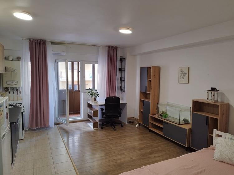 Garsonieră nedecomandată în Roșu