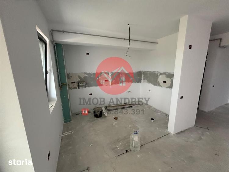 Apartament cu 2 camere decomandat în E3
