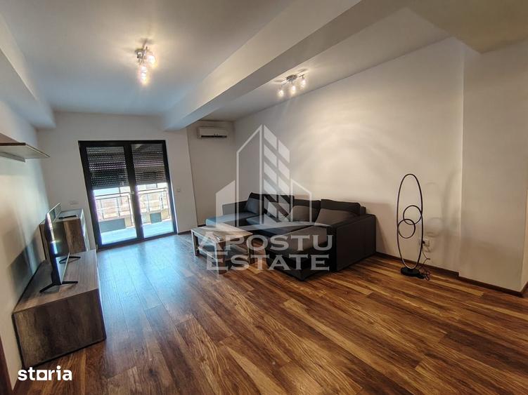 Apartament cu 3 camere decomandat în Dumbrăvița