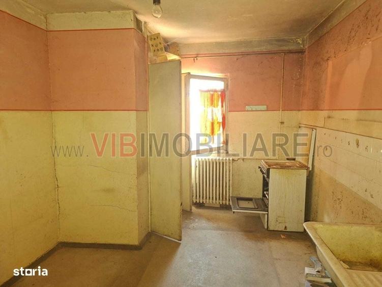 Apartament cu 3 camere decomandat în Soarelui