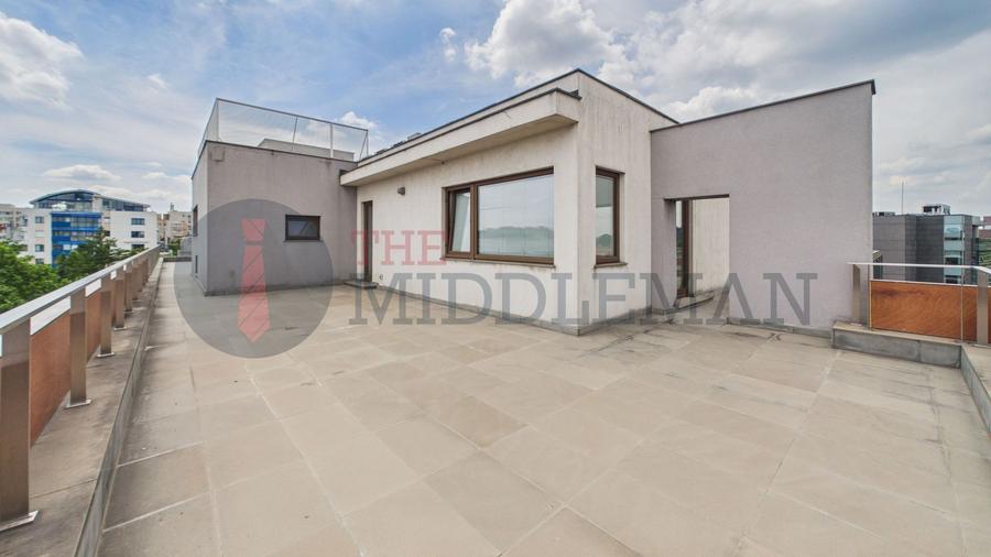 Apartament cu 3 camere decomandat, mobilat în Kiseleff