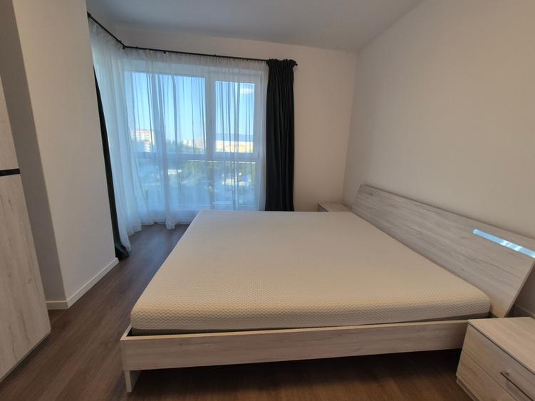 Apartament cu 2 camere decomandat, mobilat în Torontalului