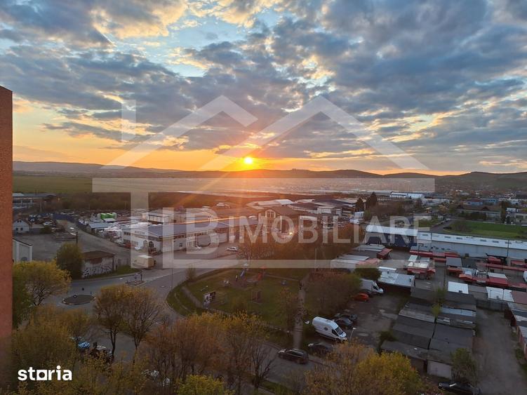 Apartament cu 3 camere în Libertății