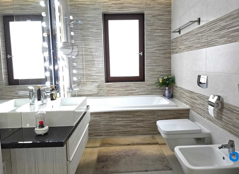 Apartament cu 2 camere decomandat în Ultracentral