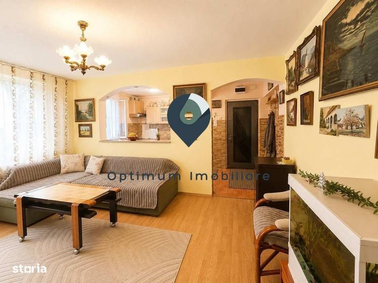 Apartament cu 3 camere semidecomandat în Gheorgheni