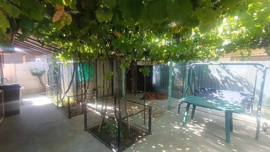 Casă cu 5 camere cu Teren 250 Mp în Brestei