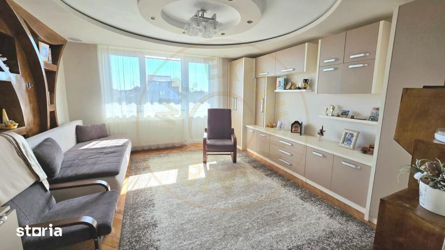 Apartament cu 3 camere, mobilat în Cloșca