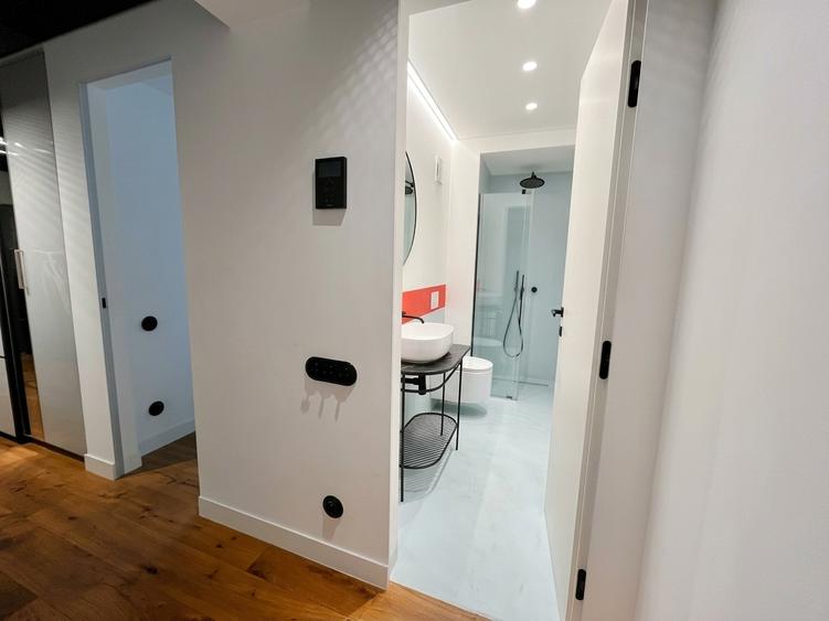 Apartament cu 3 camere decomandat în Floreasca