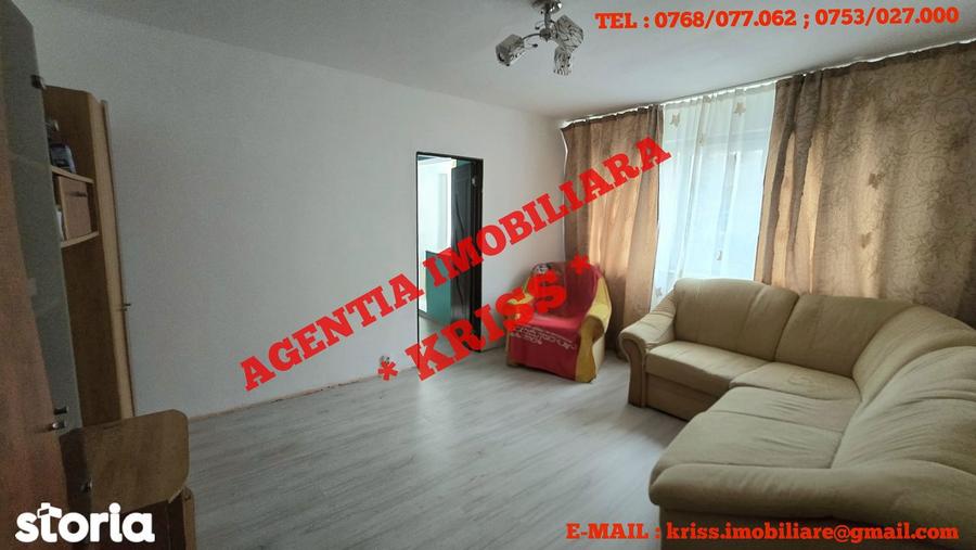Apartament cu 2 camere semidecomandat în Trivale