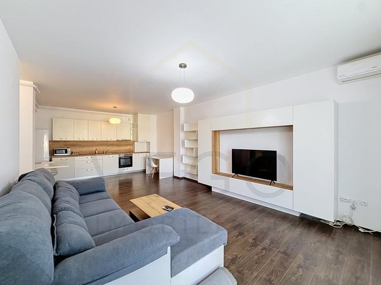 Apartament cu 2 camere semidecomandat, mobilat în Între Lacuri