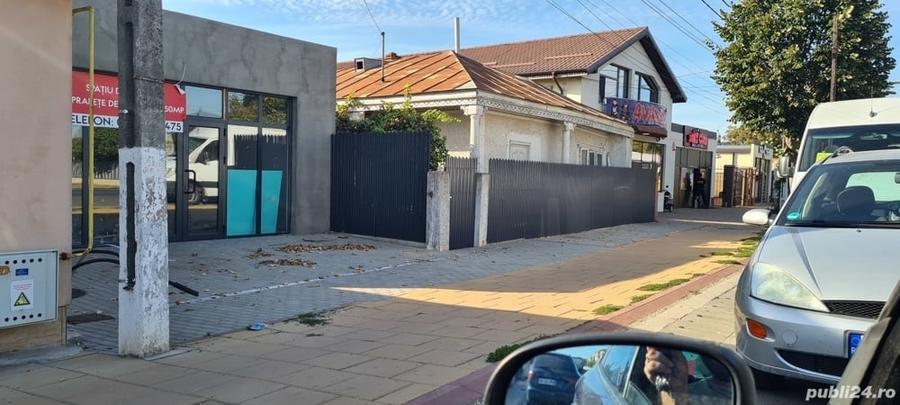 Spațiu comercial, de 120 mp, în Liești