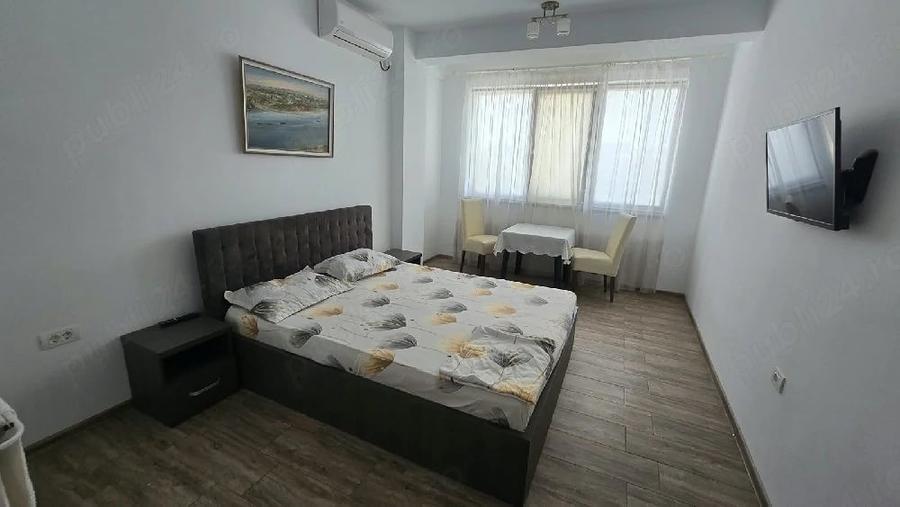 Apartament cu 3 camere decomandat în Nord