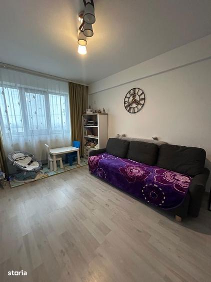 Apartament cu 2 camere decomandat în Strugurilor