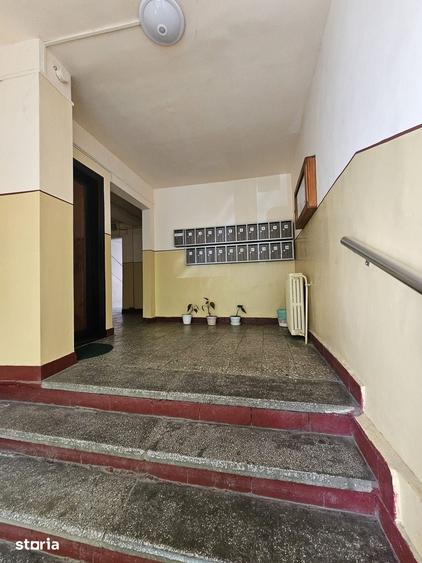 Apartament cu 2 camere decomandat în Sântandrei